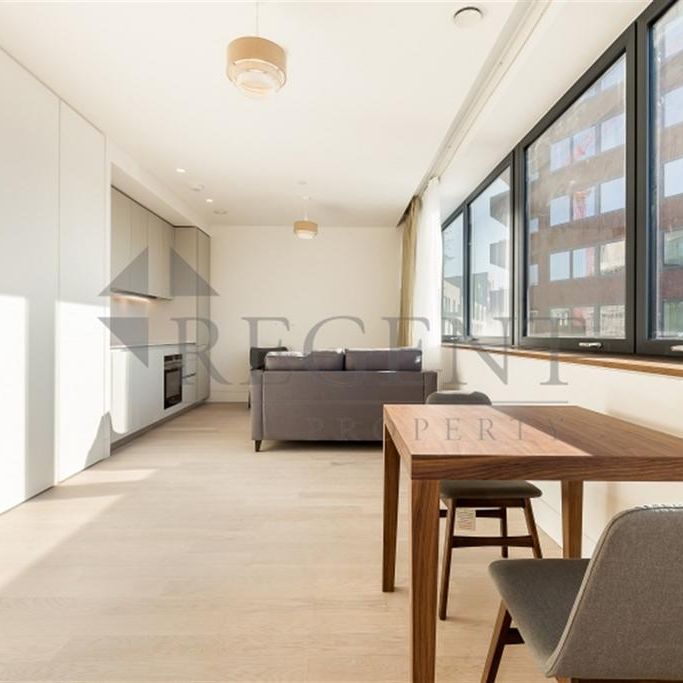 Studio to rent - Photo 1