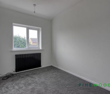3 bedroom semi-detached house to rent - Photo 6