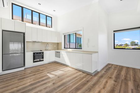 24 Strickland Street, Rose Bay NSW 2029 - House For Rent | Domain - Photo 2