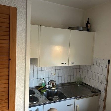 Petit studio proche des commodités - Photo 3