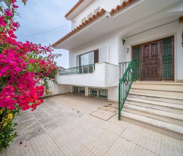 Luxury 3 bedroom Detached House for rent in Cascais e Estoril, Port... - Photo 3