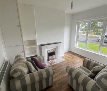 32 Skipperstone Avenue, Bangor, BT19 7HT - Photo 3
