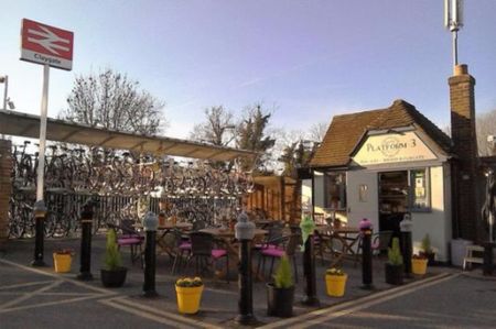 The Parade, Claygate, Esher, Surrey, KT10 - Photo 4