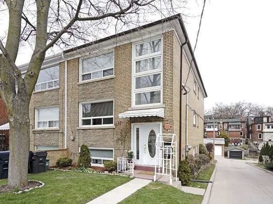 For Lease - 85 Keele Street Unit# 2nd Floor, Toronto, Ontario - Photo 1