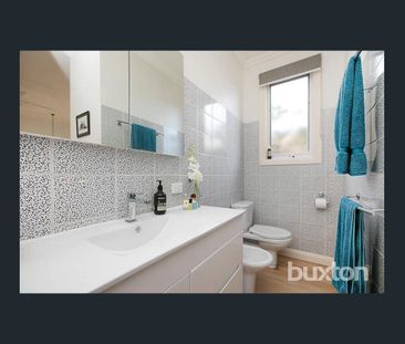 The Perfect Family Home - Photo 5