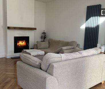 Room for rent in 3-bedroom apartment in Dublin, Dublin - Photo 4