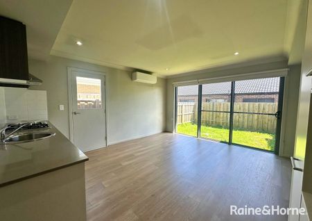 Low-Maintenance Living in Twin Waters Estate - Photo 3
