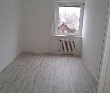Helle 2-Zimmer Wohnung mit Balkon in Berlin-Spandau zu vermieten - Photo 1