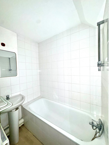 Location Appartement 2 pièces 49m² - Photo 5