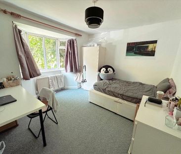 5 bedroom house to rent - Photo 1