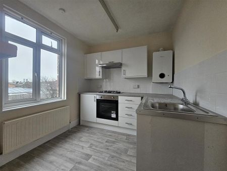 1 bedroom flat to rent - Photo 5