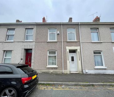 3 bedroom terraced house to rent - Photo 4
