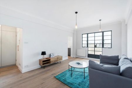 Studio to rent - Photo 2