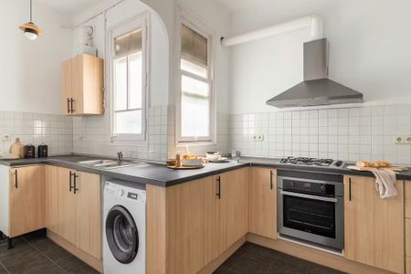 Carrer de Calàbria, Barcelona, Catalonia 08015 - Foto 5