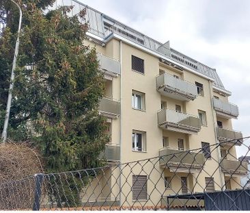 Appartement de 2.5 pièces situé à 700m de la gare de Renens - Photo 1