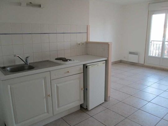 Location Appartement 1 pièce 28m² ANGERS 49000 - Photo 1