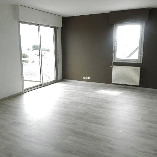 Location Appartement 5 pièces 83m² LA PRIMAUBE 12450 - Photo 1