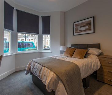 1 bedroom in a house share to rent - Photo 5