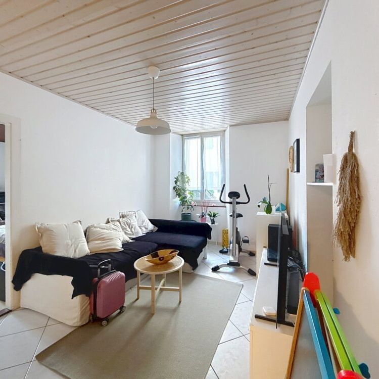 Appartement de 4.5 pièces au rez-de-chaussée - Photo 1