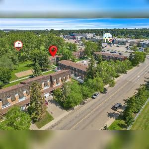 3 Bed 1.5 Bath Townhouse For Rent Sherwood Park - Photo 1