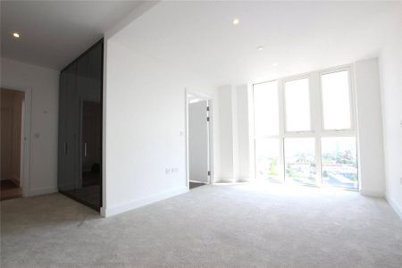 3 bedroom apartment to rent - Photo 3
