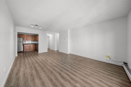 105 26 Avenue SW, Calgary - Photo 5