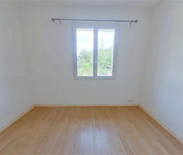 Location maison 4 pièces - 110m² à Scorbe clairvaux (86140) - Photo 3