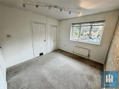 2 bedroom semi-detached house to rent - Photo 5