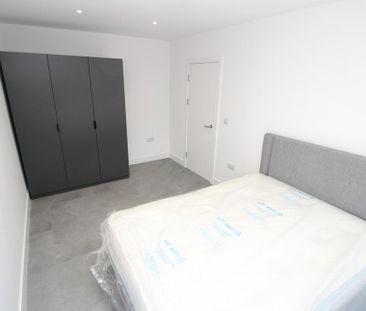 2 bedroom maisonette to rent - Photo 3