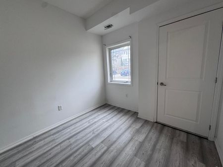 For Lease - 5 Sidney Lane Unit# 109, Clarington, Ontario - Photo 3