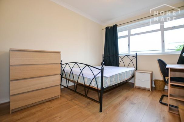1 bedroom in a flat share to rent - Photo 1