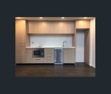 Spacious Private Studio in Prime Location - ENTER VIA WILLIAM LANE - Photo 1