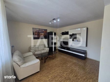 Apartament 3 camere 67mpu 2 balcoane etaj 1 zona Turnisor - Photo 2