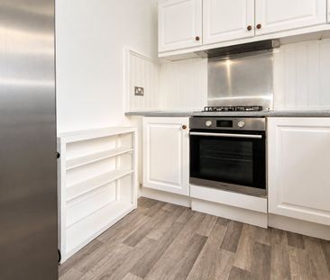 Selhurst Road, London, SE25 6XU - Photo 4