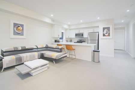 For Lease - 233 Watson Avenue Unit# 404, Windsor, Ontario - Photo 2