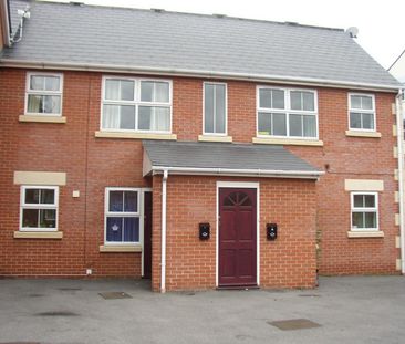 New Broughton Road, Melksham, Wiltshire, SN12 - Photo 3