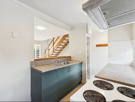 Onehunga great location,2 Bedroom - Photo 5