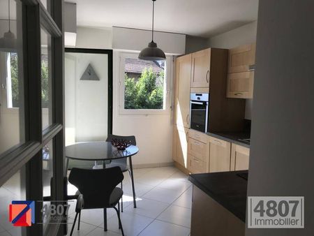 Location appartement 3 pièces 72 m² à Sallanches (74700) 4 - Photo 4