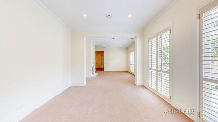 14B Devorgilla Avenue, Toorak - Photo 5