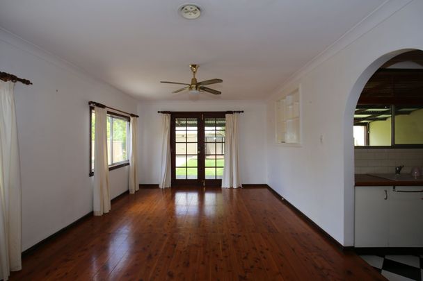 CENTRALLY LOCATED BEAUTIFUL BUNGALOW - Photo 1