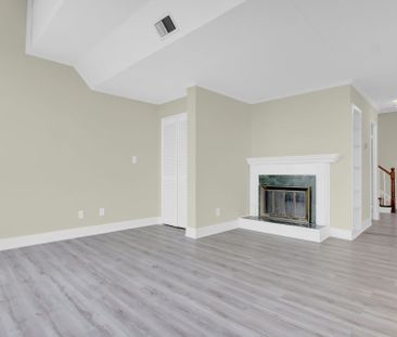 For Lease - 200 Robert Speck Parkway Unit# 5, Mississauga, Ontario - Photo 3