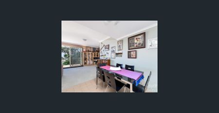 Townhouse Style 2 Level Apartment - Photo 2