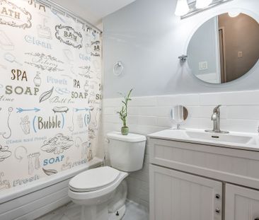 For Lease - 364 The East Mall N/A Unit# 339, Toronto, Ontario - Photo 3