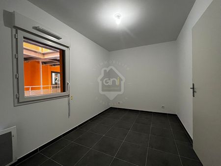T4 DUPLEX - RES. ATELIERS ARLES, - Photo 4