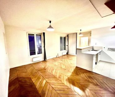 A LOUER PARIS Xème 2/3 Pièces en DUPLEX 61m². REFAIT A NEUF - Photo 4