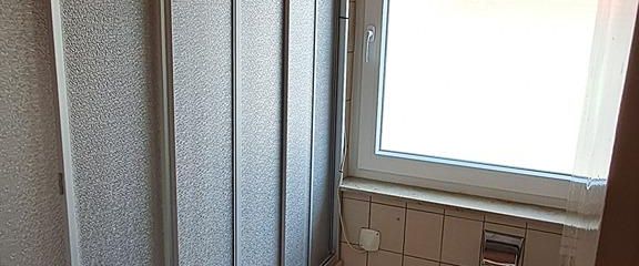 Charmante Doppelhaushälfte mit Wintergarten in Goldbach zu vermieten - Photo 1