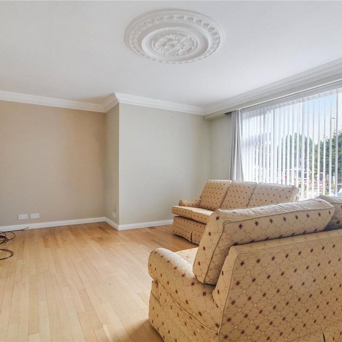4 bedroom detached house to rent - Photo 1