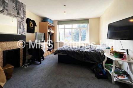 6 Bedroom Semi-Detached House for rent in Otley Road - Photo 5