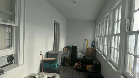 For Lease - 13 Main Street, Newmarket, Ontario - Photo 3