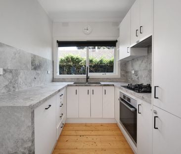 10 MONTH LEASE ONLY - Photo 5